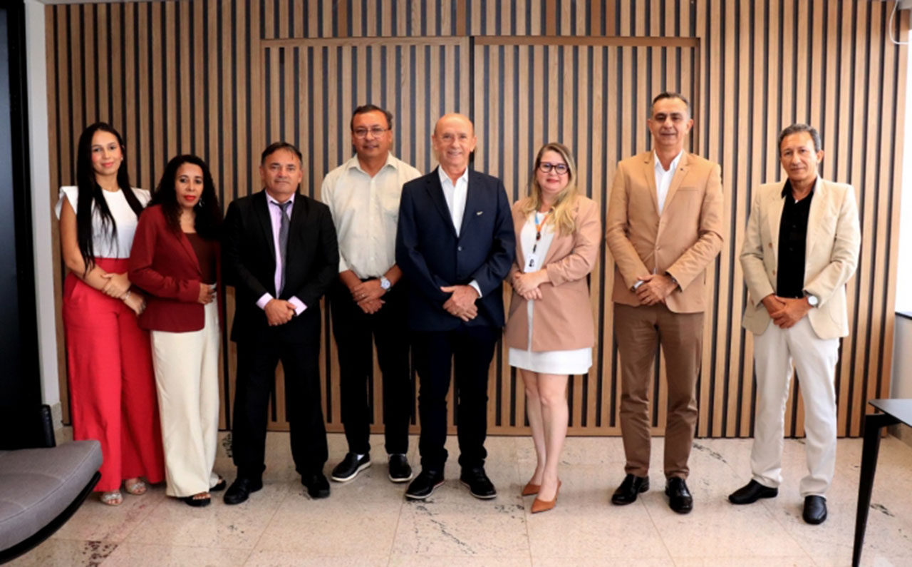 Fecomércio Tocantins acolhe autoridades de Gurupi para consolidar parcerias em 2026.