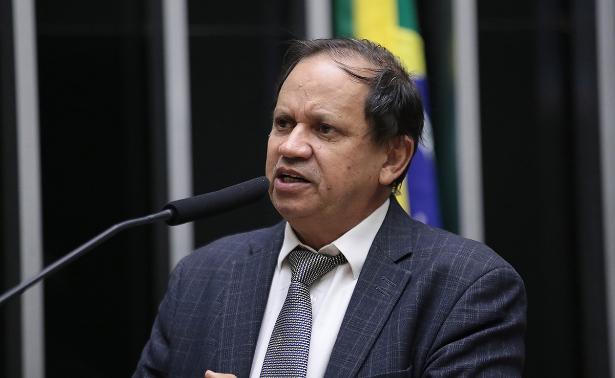 Deputado Eli Borges exige rigor e ética no Brasil